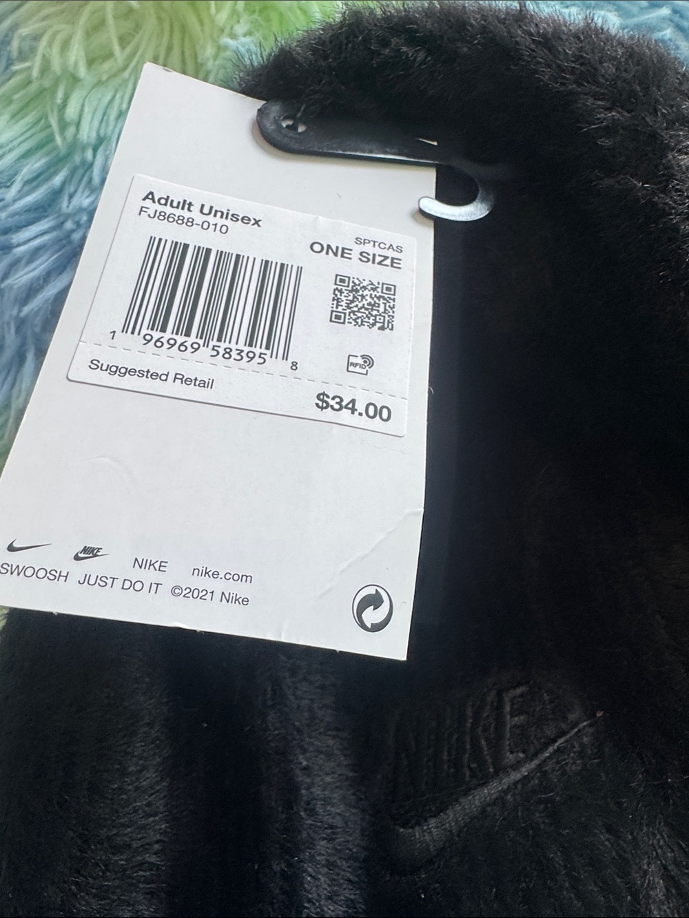 Nike Black Fuzzy Embroidered Logo Beanie - Picture 2 of 3